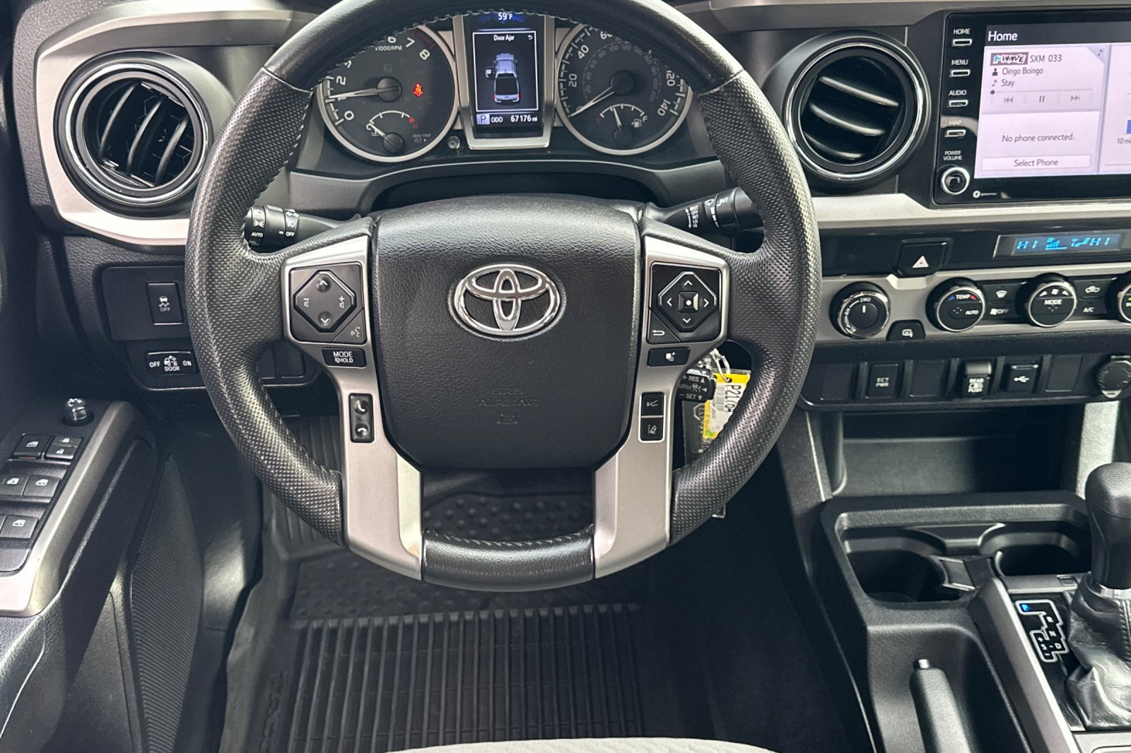 Used 2021 Toyota Tacoma SR5 AWD/4WD image 11