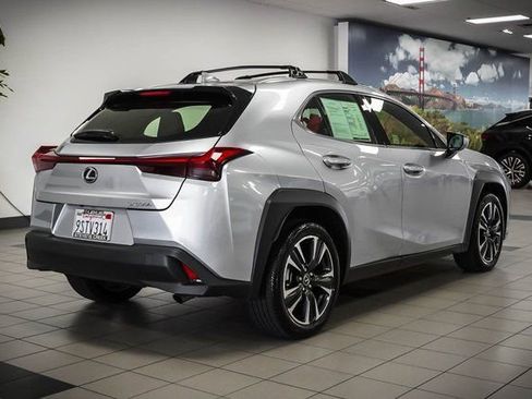 Certified 2025 Lexus UX 300h FWD w/ Accessory Package (Z2) image 6