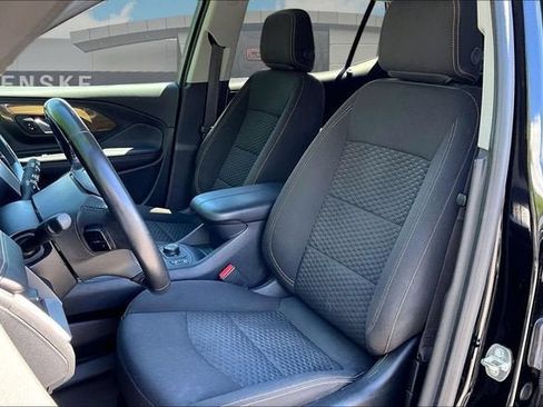 Used 2019 GMC Terrain SLE w/ Driver Convenience Package AWD/4WD image 28