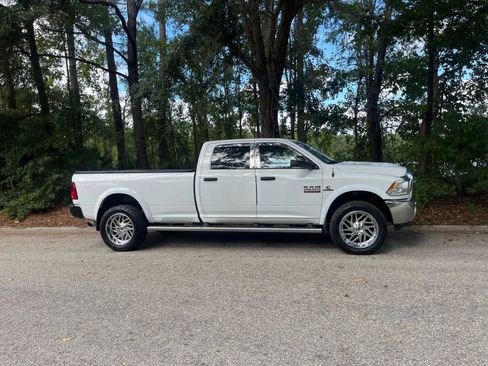 Used 2017 RAM 3500 ST image 4