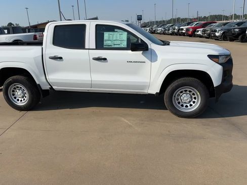 New 2026 Chevrolet Colorado W/T w/ Advanced Trailering Package RWD image 2