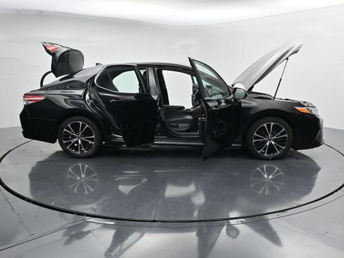 Used 2020 Toyota Camry SE w/ Audio Package FWD image 42