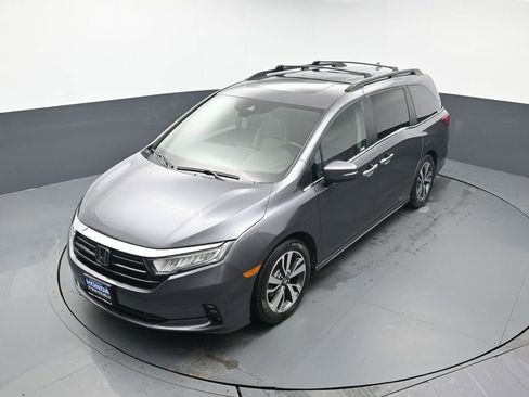 Certified 2022 Honda Odyssey Touring image 43