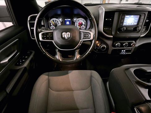 Used 2022 RAM 1500 Big Horn image 5