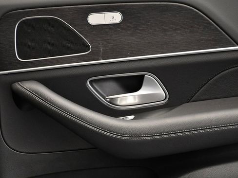 Used 2025 Mercedes-Benz GLE 350 4MATIC image 54