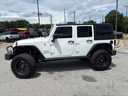 Used 2017 Jeep Wrangler Unlimited Sport w/ Quick Order Package 23S AWD/4WD image 5