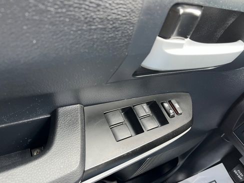 Used 2015 Toyota Tundra SR5 w/ SR5 Upgrade Package image 23