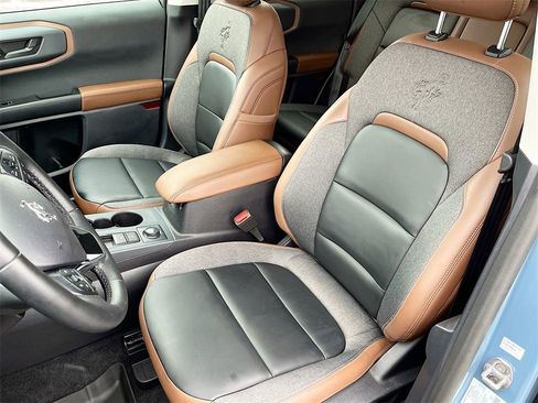 Used 2024 Ford Bronco Sport Outer Banks w/ Tech Package image 20