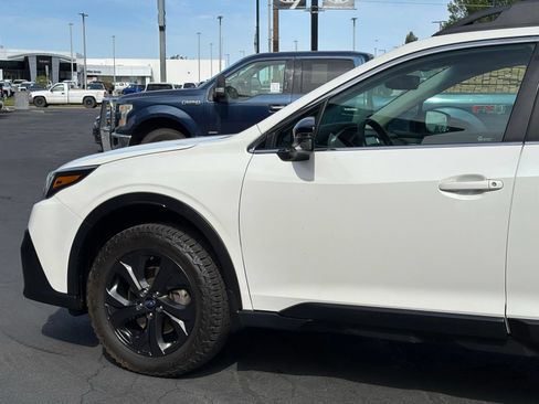 Used 2021 Subaru Outback Onyx Edition XT w/ Popular Package #2 AWD/4WD image 6