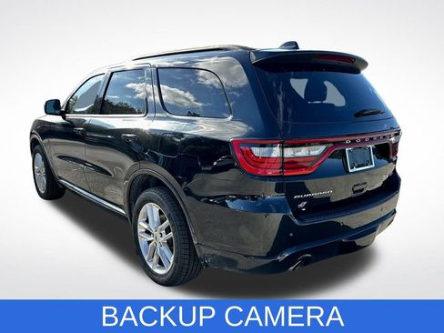 Used 2023 Dodge Durango GT image 4