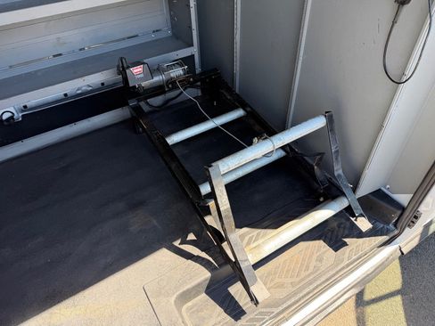 Used 2023 Ford Transit 250 Medium Roof RWD image 11