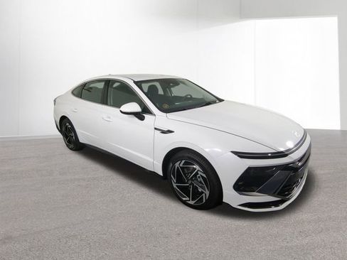 New 2026 Hyundai Sonata SEL image 11