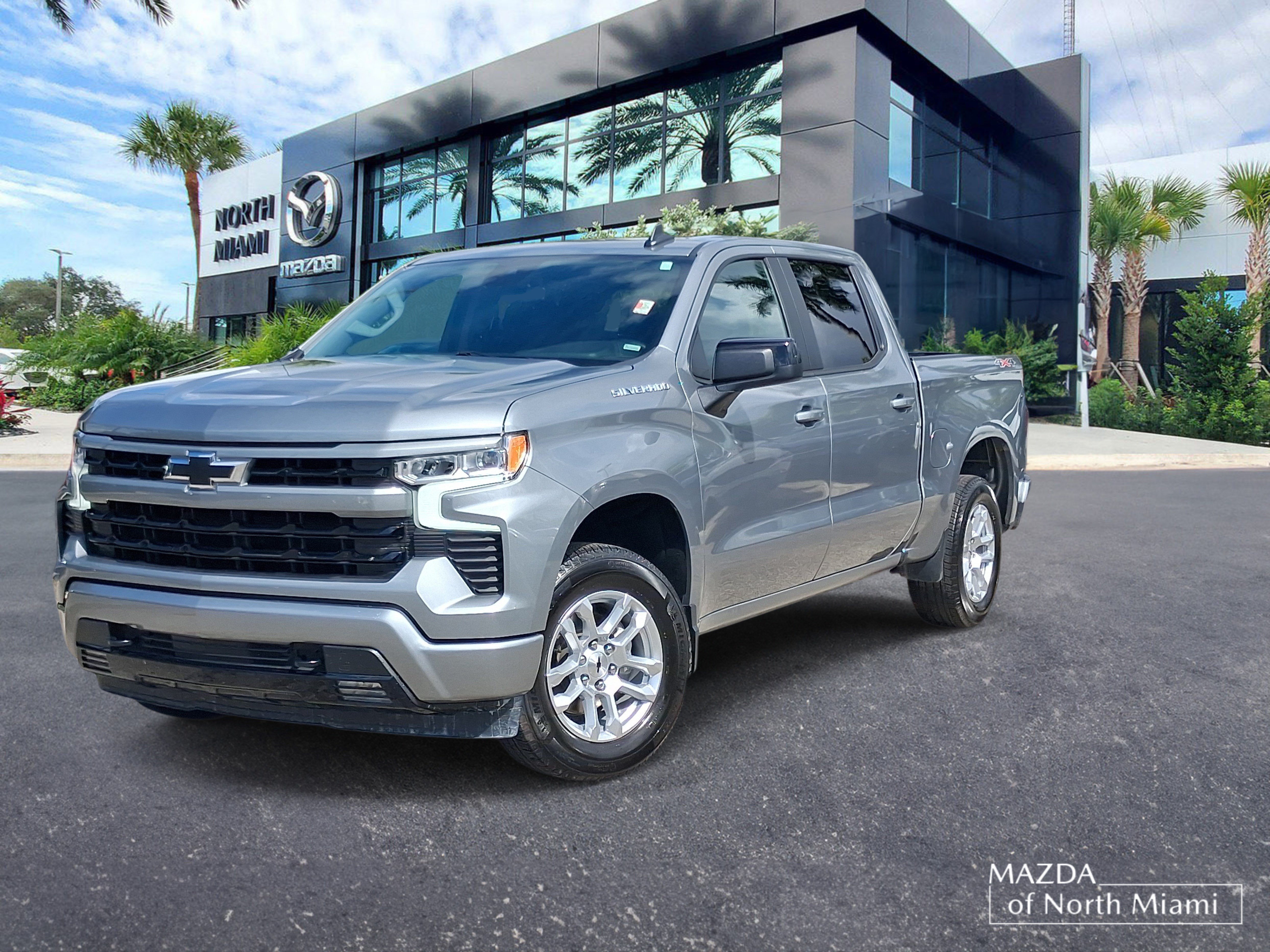 Used 2026 Chevrolet Silverado 1500 RST AWD/4WD image 1