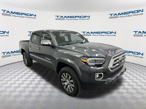 Used 2022 Toyota Tacoma Limited RWD image 7