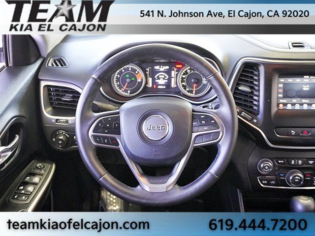 Used 2019 Jeep Cherokee Latitude Plus FWD image 22