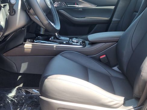 Used 2025 MAZDA CX-30 2.5 Turbo w/ Premium Plus Pkg image 12