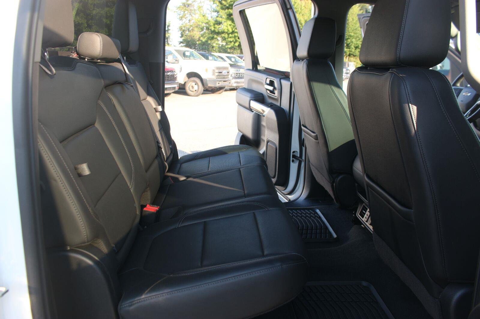 Used 2020 Chevrolet Silverado 2500 LTZ w/ Safety Package AWD/4WD image 37
