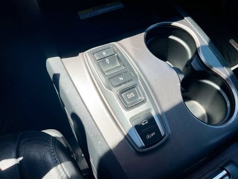 Used 2021 Honda Pilot Special Edition image 16