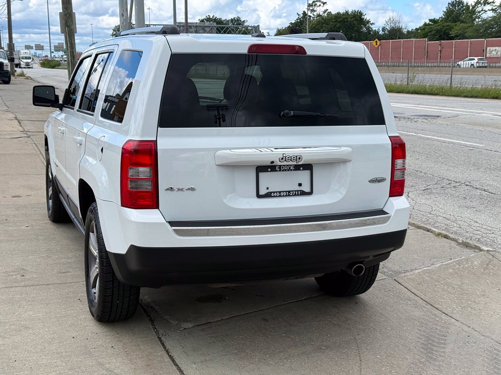 Used 2017 Jeep Patriot High Altitude AWD/4WD image 10