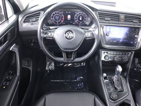 Used 2019 Volkswagen Tiguan SEL w/ 3rd Row Seat Package AWD/4WD image 36