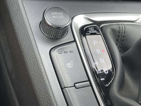Used 2023 Hyundai Kona Limited FWD image 22