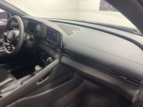 New 2026 Hyundai Elantra Sport FWD image 22