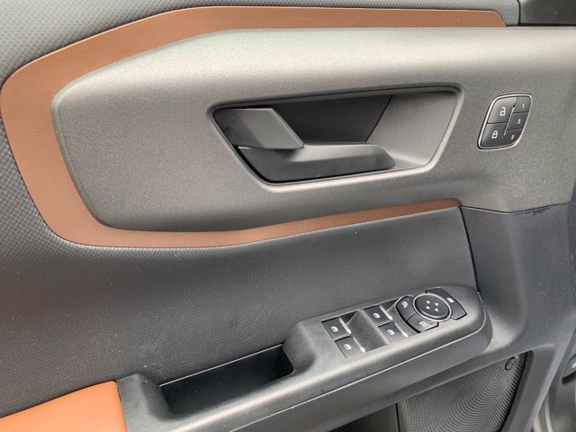 Certified 2025 Ford Bronco Sport Outer Banks w/ Outer Banks Tech Package+ AWD/4WD image 11