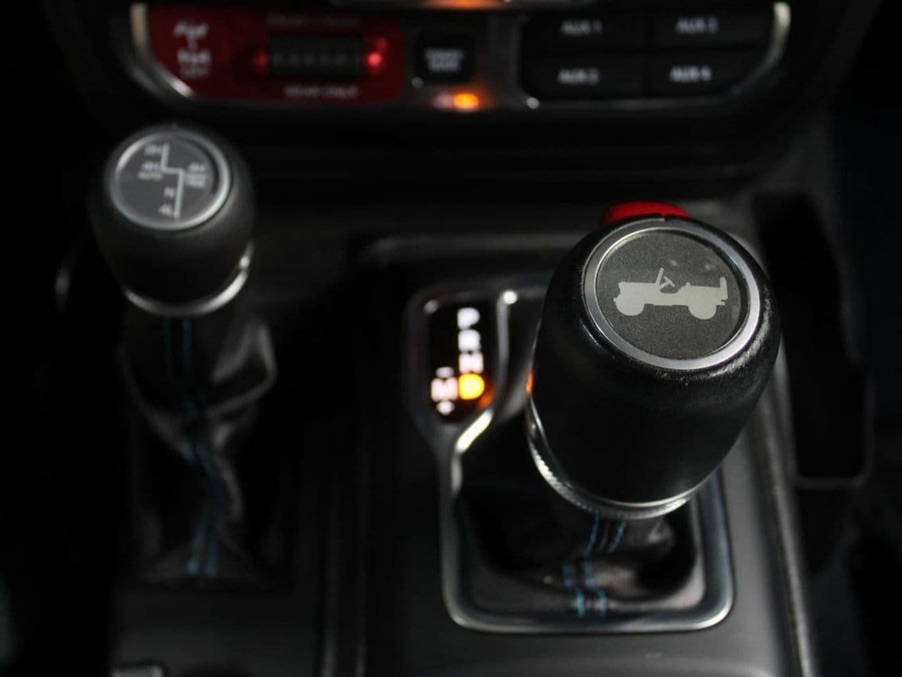 Used 2021 Jeep Wrangler Unlimited Rubicon 4xe w/ Cold Weather Group AWD/4WD image 27