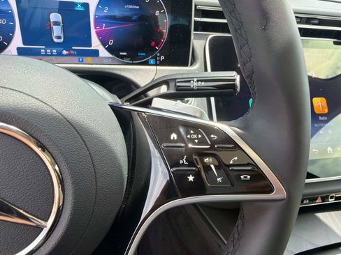 Used 2025 Mercedes-Benz E 350 Sedan image 27