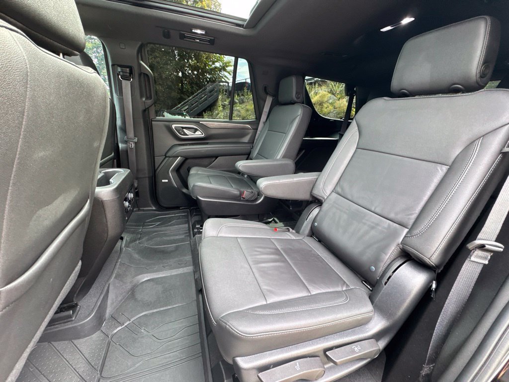Used 2024 Chevrolet Tahoe LT w/ LT Signature Package AWD/4WD image 19