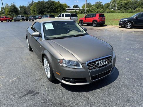 Used 2009 Audi A4 2.0T FWD image 6