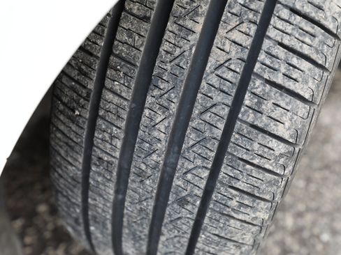 Used 2017 Audi A4 2.0T Premium Plus w/ Premium Plus Package image 29