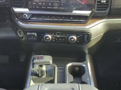 Used 2022 GMC Sierra 1500 Elevation image 19