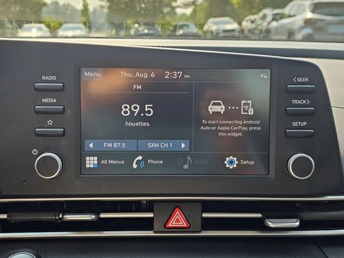 Used 2023 Hyundai Elantra SEL FWD image 29