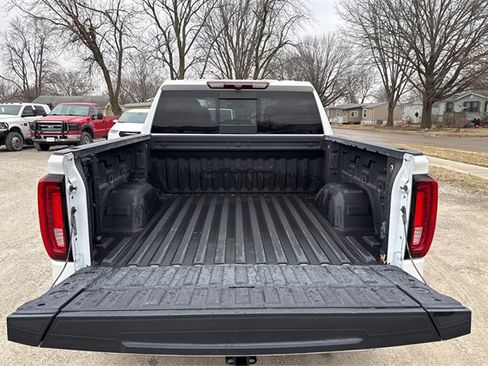 Used 2024 GMC Sierra 1500 Denali image 12