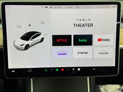 Used 2020 Tesla Model 3 Standard Range Plus image 26