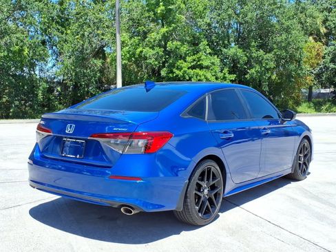 Used 2023 Honda Civic Sport image 14
