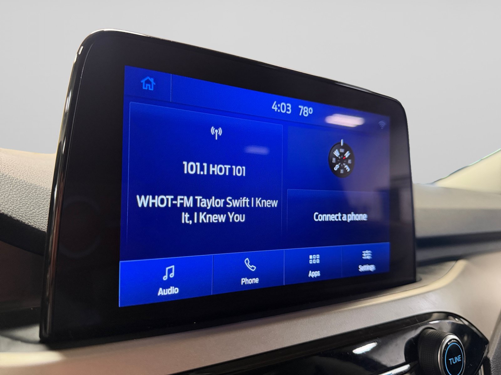 Used 2021 Ford Escape SEL w/ Technology Package AWD/4WD image 29
