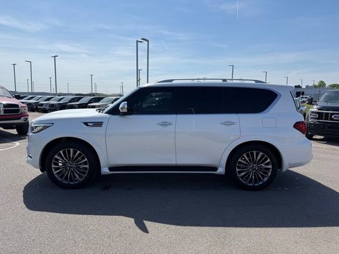 Used 2021 INFINITI QX80 Sensory w/ All-Season Package image 23