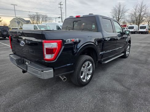 Used 2023 Ford F150 Lariat w/ Trailer Tow Package image 5