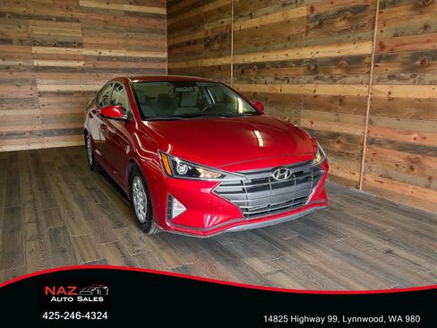 Used 2019 Hyundai Elantra SE FWD image 1
