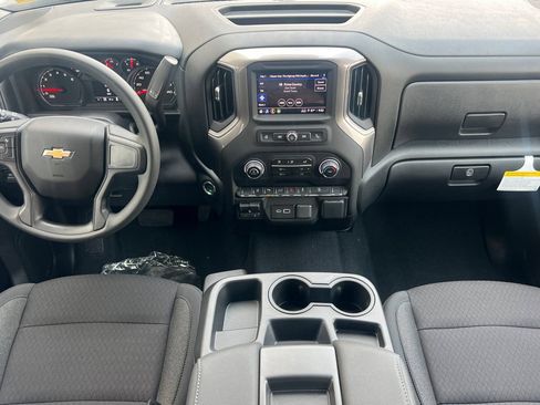 New 2026 Chevrolet Silverado 2500 Custom w/ Custom Value Package AWD/4WD image 10