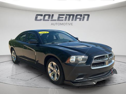 Used 2014 Dodge Charger SE w/ Sport Appearance Group RWD image 7