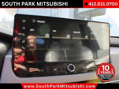 New 2026 Mitsubishi Outlander SE image 21