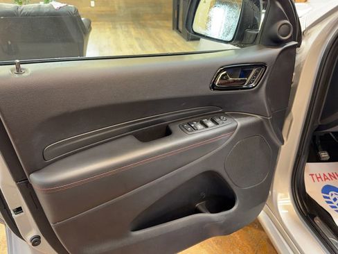 Used 2025 Dodge Durango R/T w/ Blacktop Package image 11