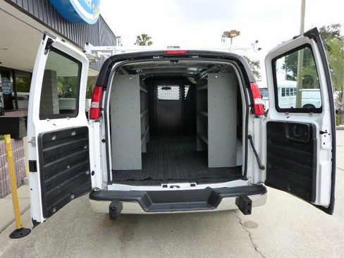 Used 2023 GMC Savana 2500 w/ Driver Convenience Package image 13