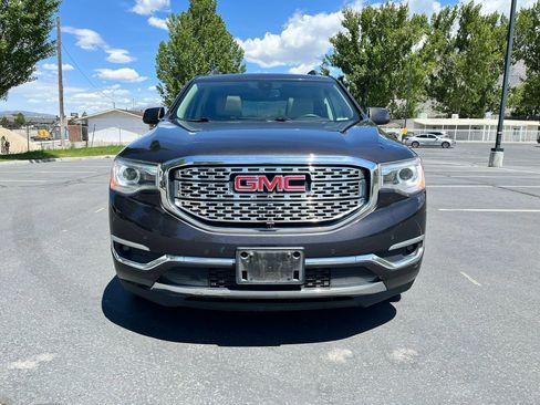 Used 2017 GMC Acadia Denali w/ Technology Package AWD/4WD image 2