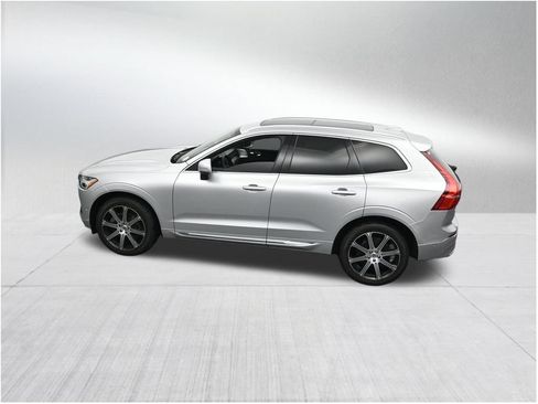Used 2020 Volvo XC60 T6 Inscription w/ Protection Package AWD/4WD image 15