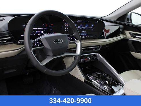 New 2025 Audi Q5 Premium image 15