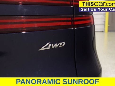 Used 2024 Genesis GV70 2.5T w/ Advanced Package AWD/4WD image 13